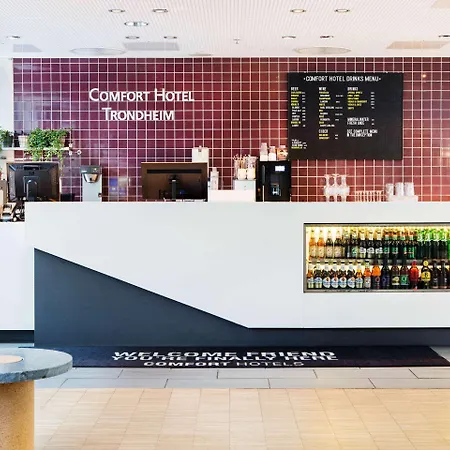 Ξενοδοχείο Comfort 4*