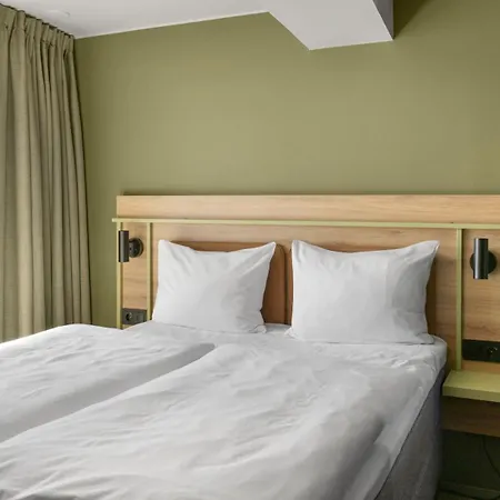 Comfort Hotel 4*